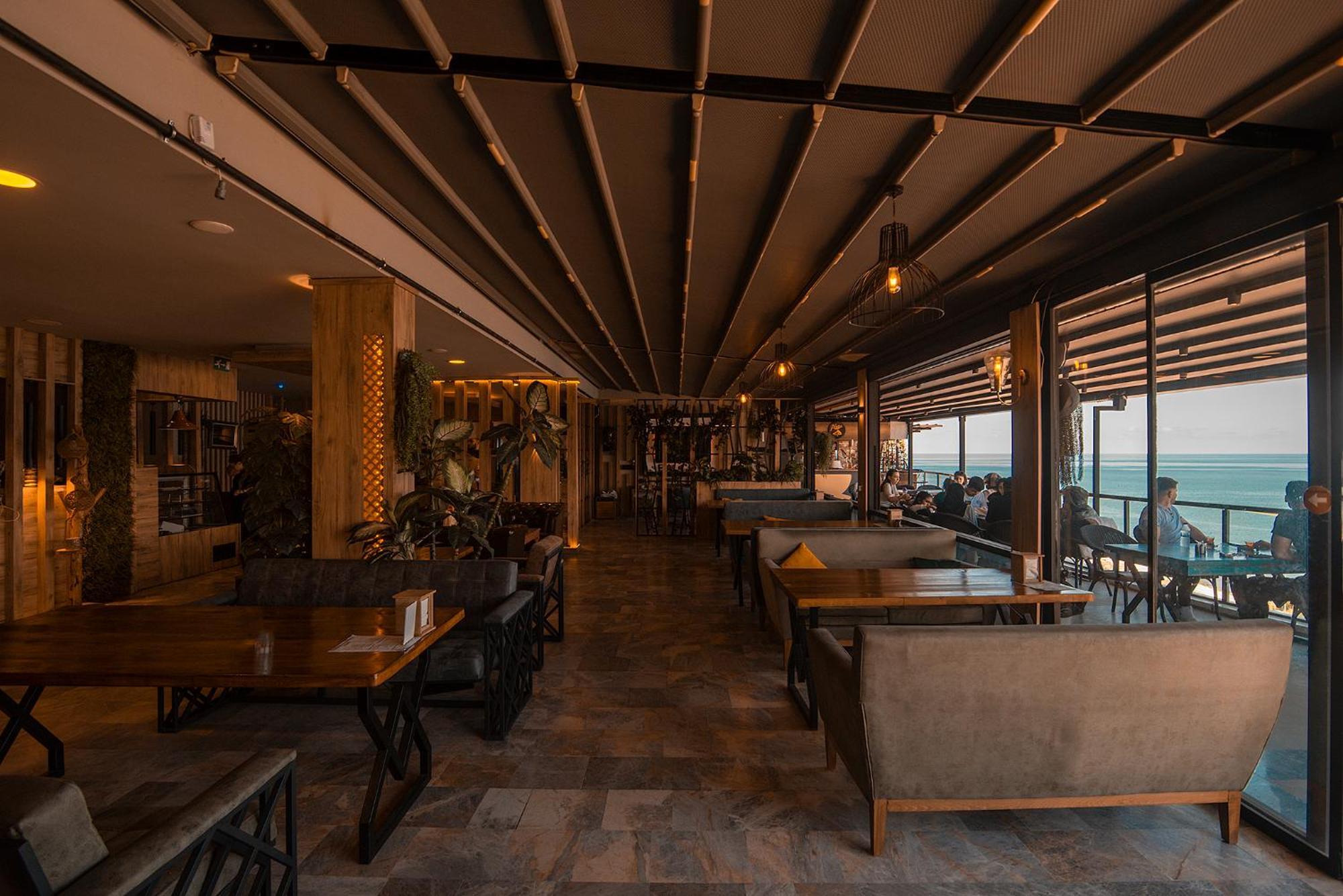 Royal Comfort Hotel Arakli Exterior photo